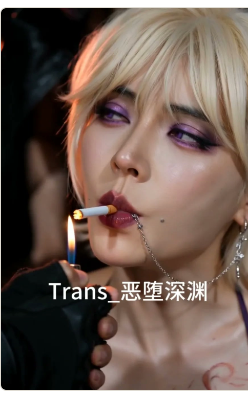宠物先生：美少女战士的男神？不，我是被性转恶堕的南梁女王！（第一季）